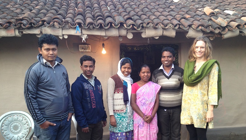 Jessica with Jharkhand team – L to R- Deepak Bara (Video Editor), Chunnu Hansda (CC), Basanti Soren (CC), Basanti’s sister, Anand Hembrom (State Coordinator) and Jessica Mayberry