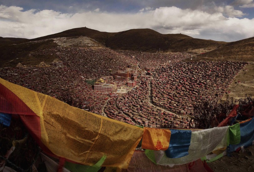 Bliss Dharma Assembly ©Kevin Frayer, Canada Getty Images, 30 October 2015 Daily Life, second prize stories, photo 1