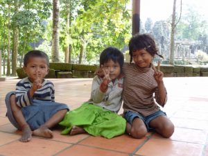 p27-childrencambodia-siem-reap-2009