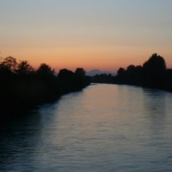 A Walk Along the River | Metaphysical Concepts of Thought and Time